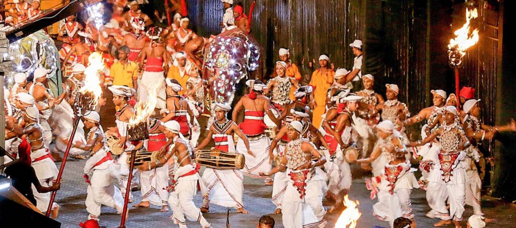 Kandy-Perahera-header