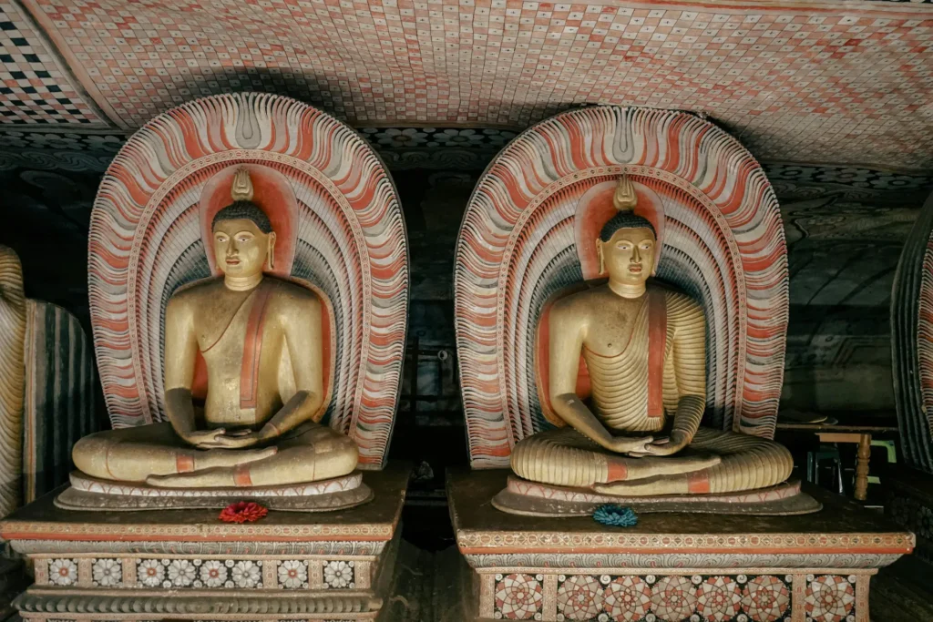 dambulla cave temple